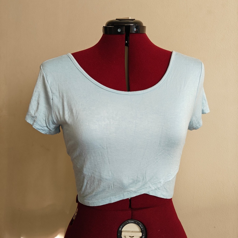 NEW Charlotte Russe Cropped Top Baby Blue Wrap Front Bow Tie Back Crop Top Large